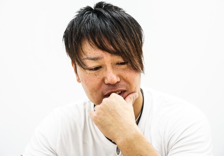 プロレスについて語るHARASHIMAさん