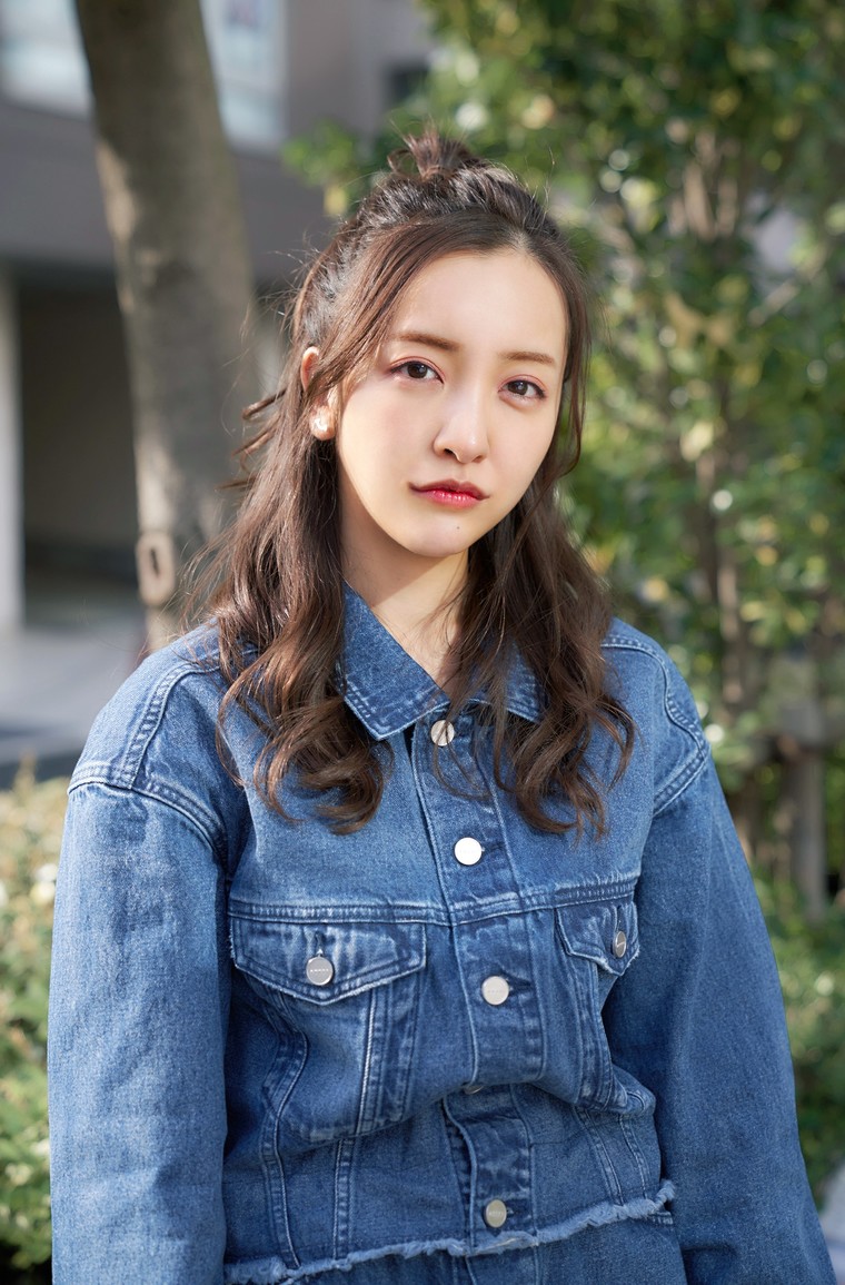 海外ドラマを見るのも趣味だという板野友美さん