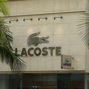 ラコステ(Lacoste)