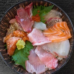 海鮮丼