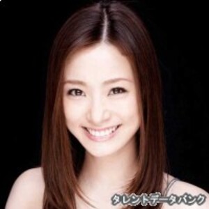 上戸彩