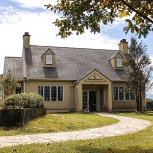 葉祥明阿蘇高原絵本美術館