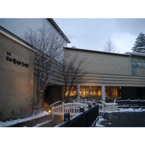 草津片岡鶴太郎美術館