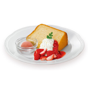 紅茶のシフォンケーキ ~苺のソルベ添え~