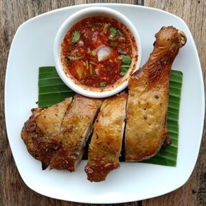 ガイヤーン(タイ風焼き鳥)