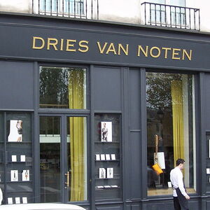 ドリス ヴァン ノッテン(DRIES VAN NOTEN)