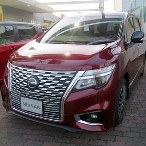 日産 エルグランド