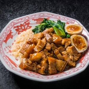 ルーローファン(魯肉飯)