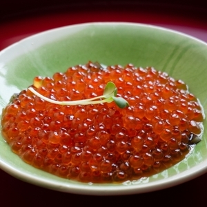 いくらの醤油漬け