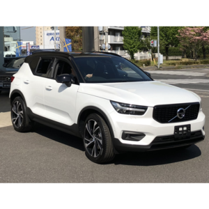 ボルボ XC40