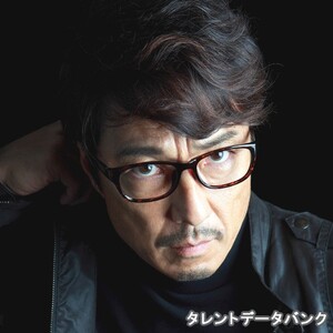 黒田アーサー