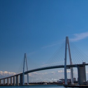 新湊大橋
