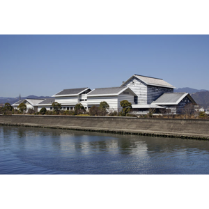 高知県立美術館