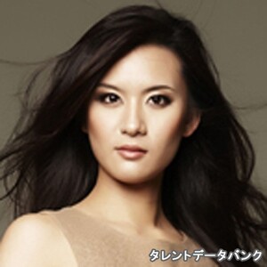 皆川ともえ