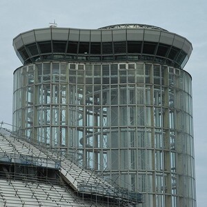 夢みなとタワー