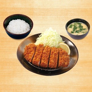 ロースかつ定食(松のや)