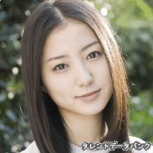 高田里穂