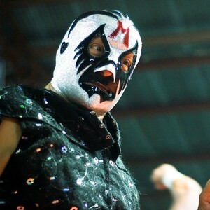 ミル・マスカラス(Mil Mascaras)