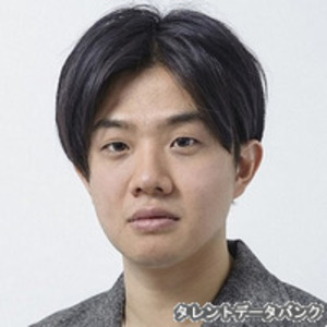 佐野泰臣