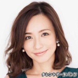 優木まおみ
