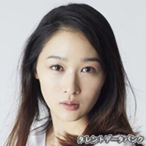 東加奈子