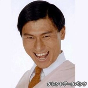 春日俊彰