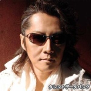 石井竜也