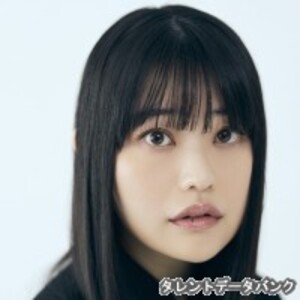 冨手麻妙