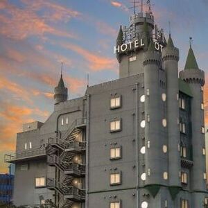 HOTEL MEGURO EMPEROR(目黒エンペラー)