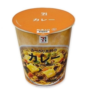 セブンプレミアム たっぷり具材のカレーヌードル