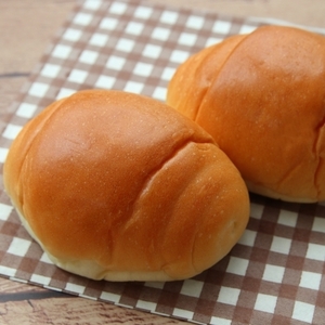 バターロール