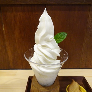 カフェ アグリーダック 狸小路店