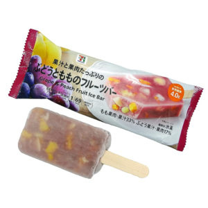 セブンプレミアム ぶどうともものフルーツバー