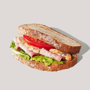 クラブハウスサンド石窯カンパーニュ