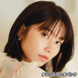 横山由依