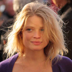 メラニー・ティエリー(Melanie Thierry)