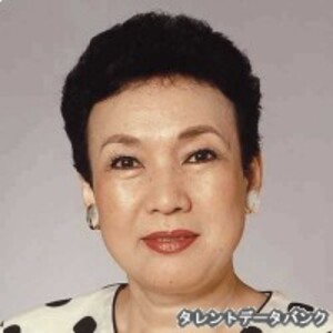 荒井洸子