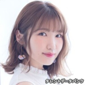 内田彩