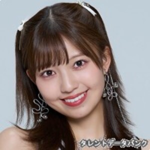 島倉 りか(BEYOOOOONDS)