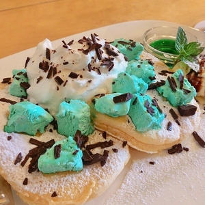 Lotus Kitchen チョコミント パンケーキ