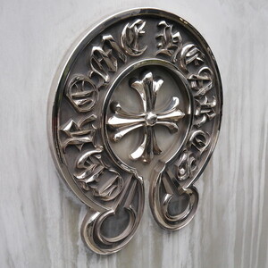クロムハーツ(Chrome Hearts)