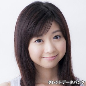 小川真奈