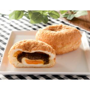 ローソン とろ~り半熟卵入りカレーパン
