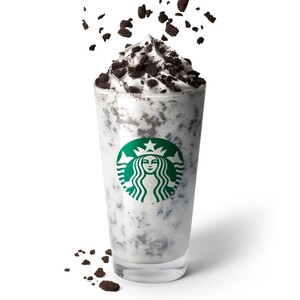 スヌーピー バニラ クリーム フラペチーノ with クラッシュクッキー