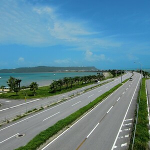 海中道路