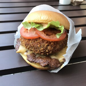 シュルームバーガー