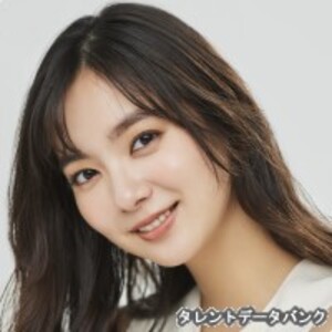 新川優愛