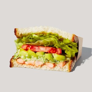 えびアボカド 石窯カンパーニュサンド