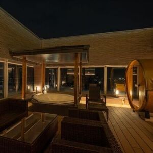 HOTEL BVLJUA (ホテル ブルジュア)