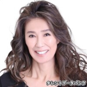 萬田久子